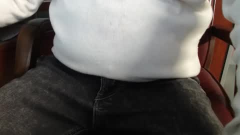 Erik online show from February 16, 9:48 am