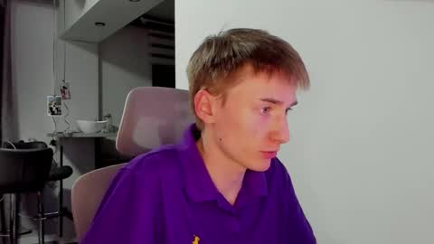 vibemygirl online show from February 10, 12:21 pm