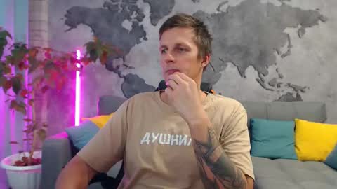 vikingchrisss online show from November 22, 11:10 am