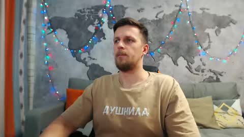 vikingchrisss online show from December 29, 9:28 am