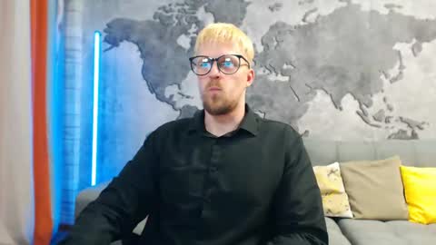 vikingchrisss online show from January 28, 11:17 am