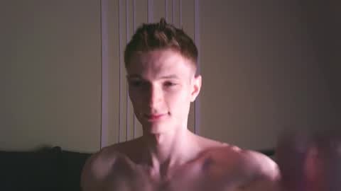 Max online show from October 12, 10:48 pm