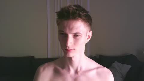 Max online show from September 24, 6:39 pm