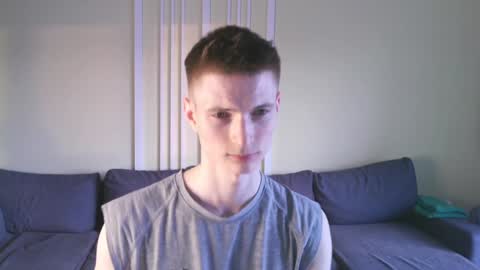 Max online show from December 7, 1:18 pm