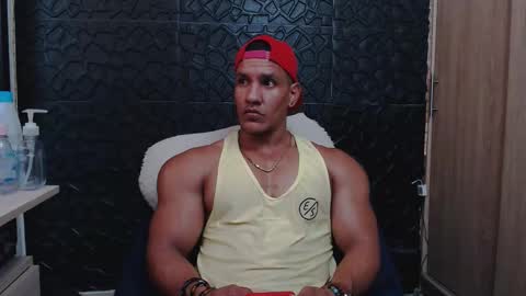 Viktor Herrera online show from February 15, 9:23 pm