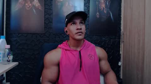 Viktor Herrera online show from February 28, 6:29 pm