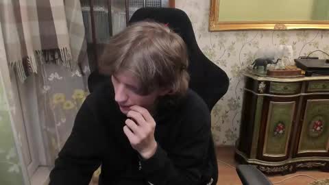 Dimoooooon online show from February 21, 7:15 pm