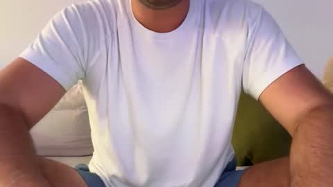 vincee2 online show from April 2, 11:45 pm