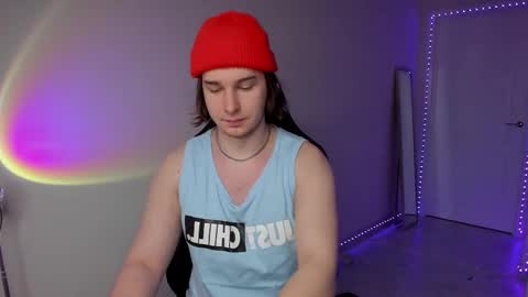 Vincent Strong online show from March 9, 1:14 am