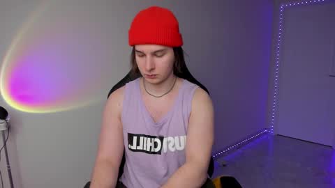 Vincent Strong online show from March 4, 1:55 am