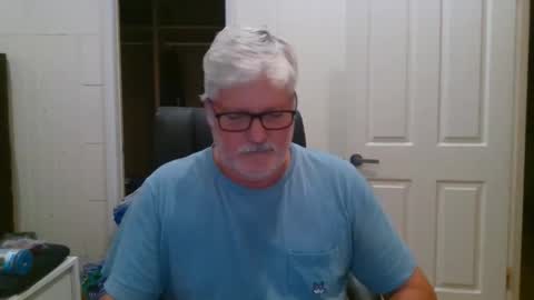 viper654321 online show from November 6, 8:06 am