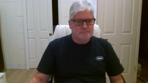 viper654321 online show from August 1, 8:02 am