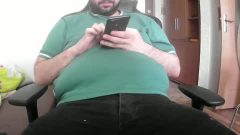 vladmm3 online show from May 3, 8:39 am
