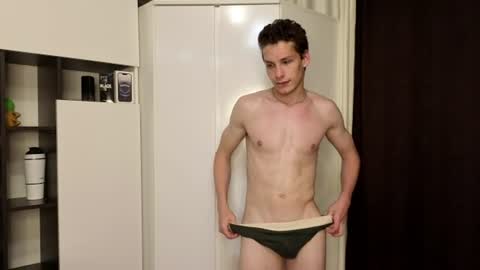 vollovonka691 online show from June 13, 5:33 pm