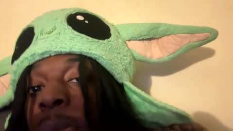 vonnieeb2x online show from February 22, 1:40 am