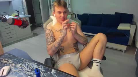 vova online show from March 7, 9:38 pm