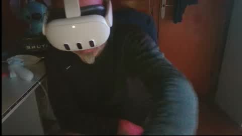 oscar online show from November 4, 8:10 pm