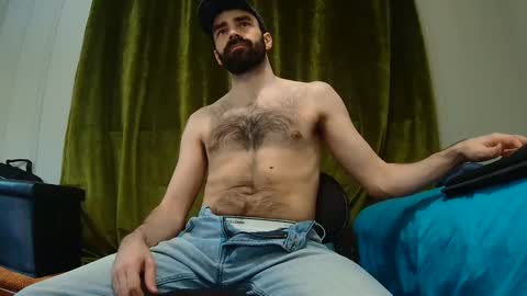 w0lf_359 online show from December 3, 10:59 am