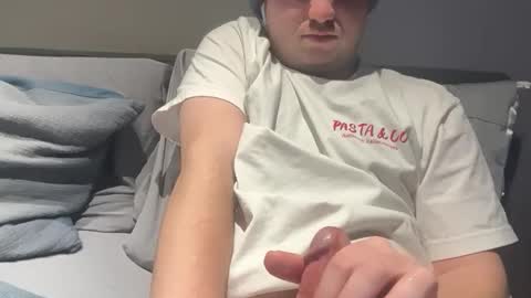 wowaweeman online show from February 15, 7:44 pm