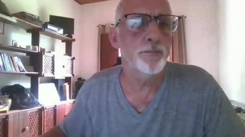 Snapshot of walmen20222 chatting on December 2, 6:30 pm walmen20222 online show from December 2, 6:30 pm