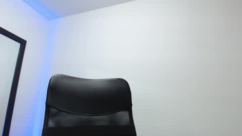 WALTER BROWN  online show from January 21, 2:22 am