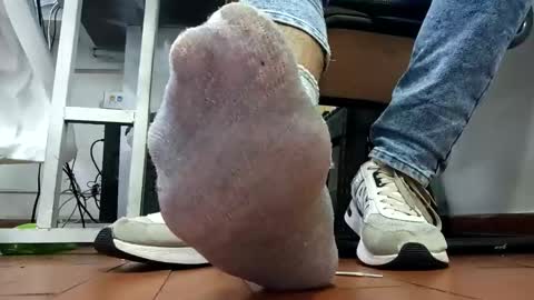 WaltherFeet  online show from October 6, 7:40 pm