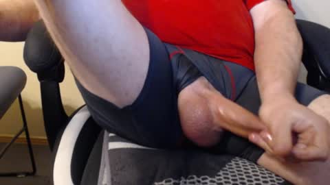 Suck daddys cock online show from December 12, 6:53 pm