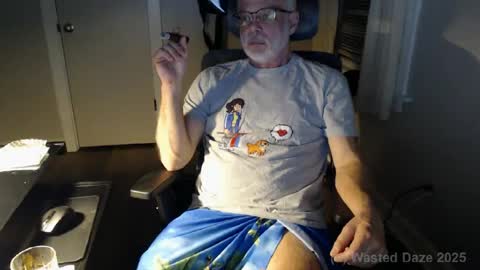 Snapshot of wasted_daze_ chatting on February 4, 2:07 am wasted_daze_ online show from February 4, 2:07 am