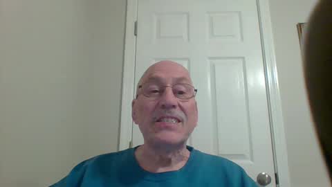 Snapshot of watchplaycum chatting on January 5, 2:49 am watchplaycum online show from January 5, 2:49 am