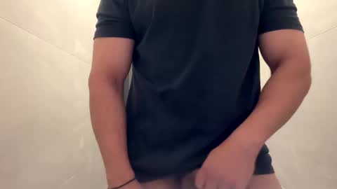 Weapon X online show from October 4, 10:20 am