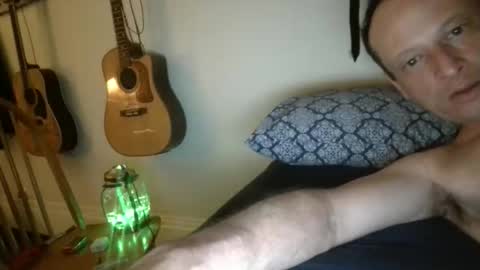 whilstlywandering online show from April 5, 10:23 am