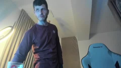 Michael online show from April 4, 6:16 pm