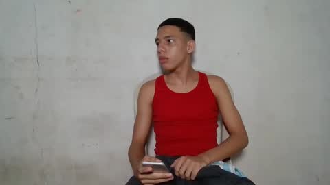 Snapshot of white_boy84723 chatting on January 23, 5:13 am white boy online show from January 23, 5:13 am