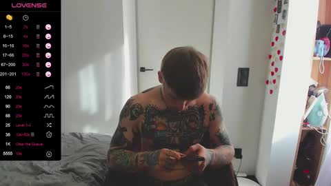 Max online show from February 18, 9:54 am