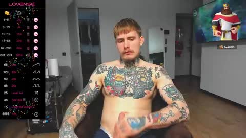 Max online show from December 19, 12:01 pm