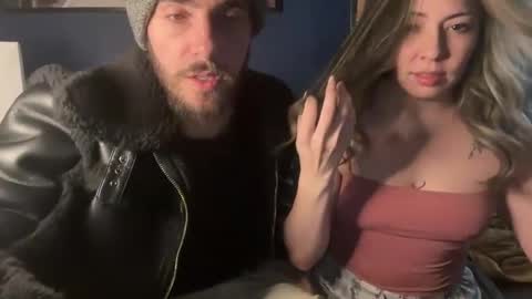 Snapshot of whitechocalate91 chatting on January 11, 7:49 am just str8 stud nut 1000 online show from January 11, 7:49 am