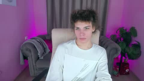 Geoffrey online show from January 8, 12:10 pm