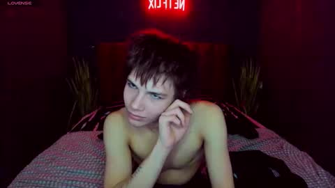 Geoffrey online show from October 23, 1:25 pm