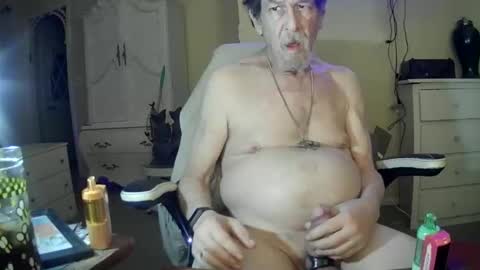 whobate1 online show from March 30, 2:45 am