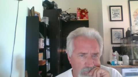 whs4fem online show from April 22, 10:25 pm