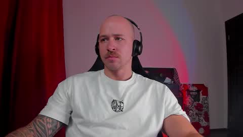 VI online show from November 3, 4:20 pm