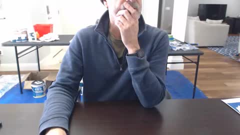 Snapshot of whyjonnie chatting on February 18, 9:31 pm Why Jonnie online show from February 18, 9:31 pm