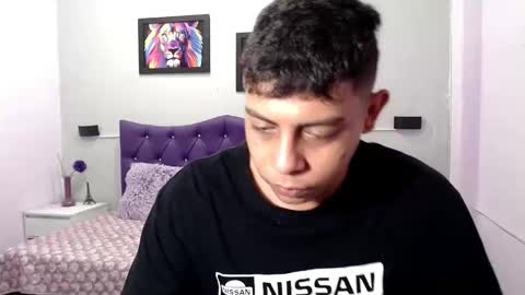 Snapshot of wiilliam_20 chatting on October 25, 3:36 pm wiilliam online show from October 25, 3:36 pm