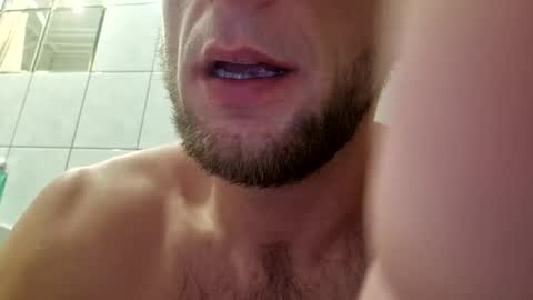 wildmike93 online show from November 9, 12:58 am