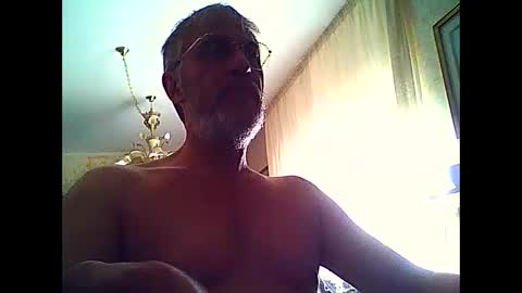 Willfire71 online show from October 15, 8:22 am