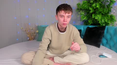 will online show from February 5, 9:04 am