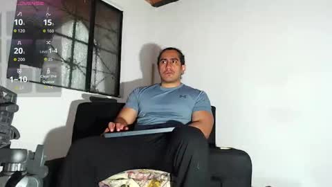 willianm777 online show from February 24, 3:40 am