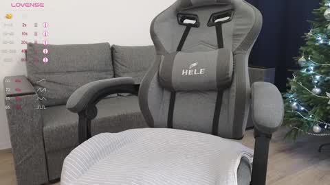 Nick online show from January 4, 11:22 am