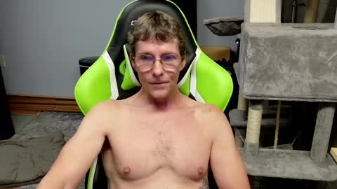 wirehead1970 online show from October 1, 1:42 am