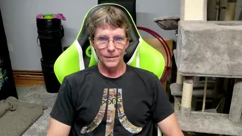 wirehead1970 online show from October 19, 2:16 am